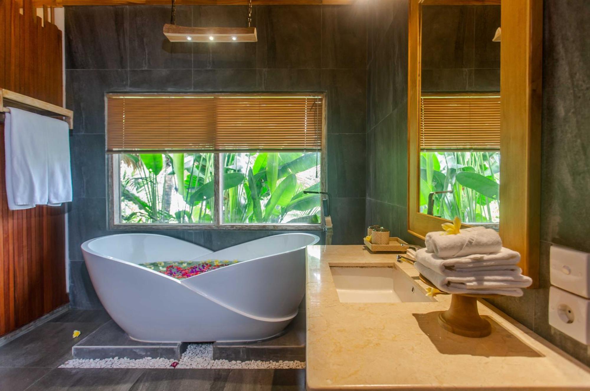 Manah Shanti Suites By Pramana Villas 우붓 외부 사진